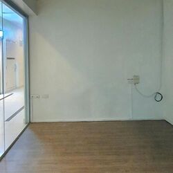 Centropod @ Changi (D14), Shop House #498863281